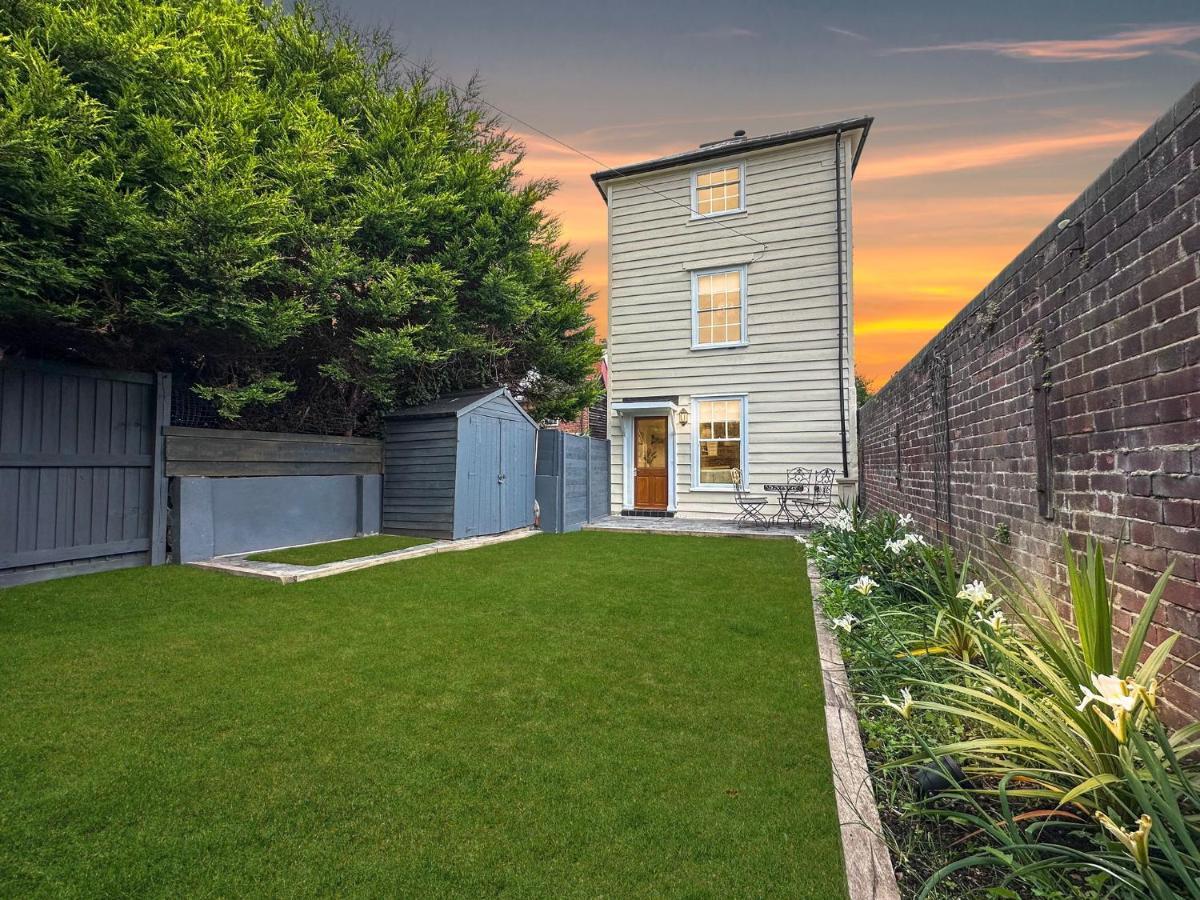 Fisherman'S Cottage - Harwich Breaks - Brand New - Long Stays Available Great Prices - Get In Touch For All Bookings - Cottage In Harwich - Beach Stay Екстер'єр фото