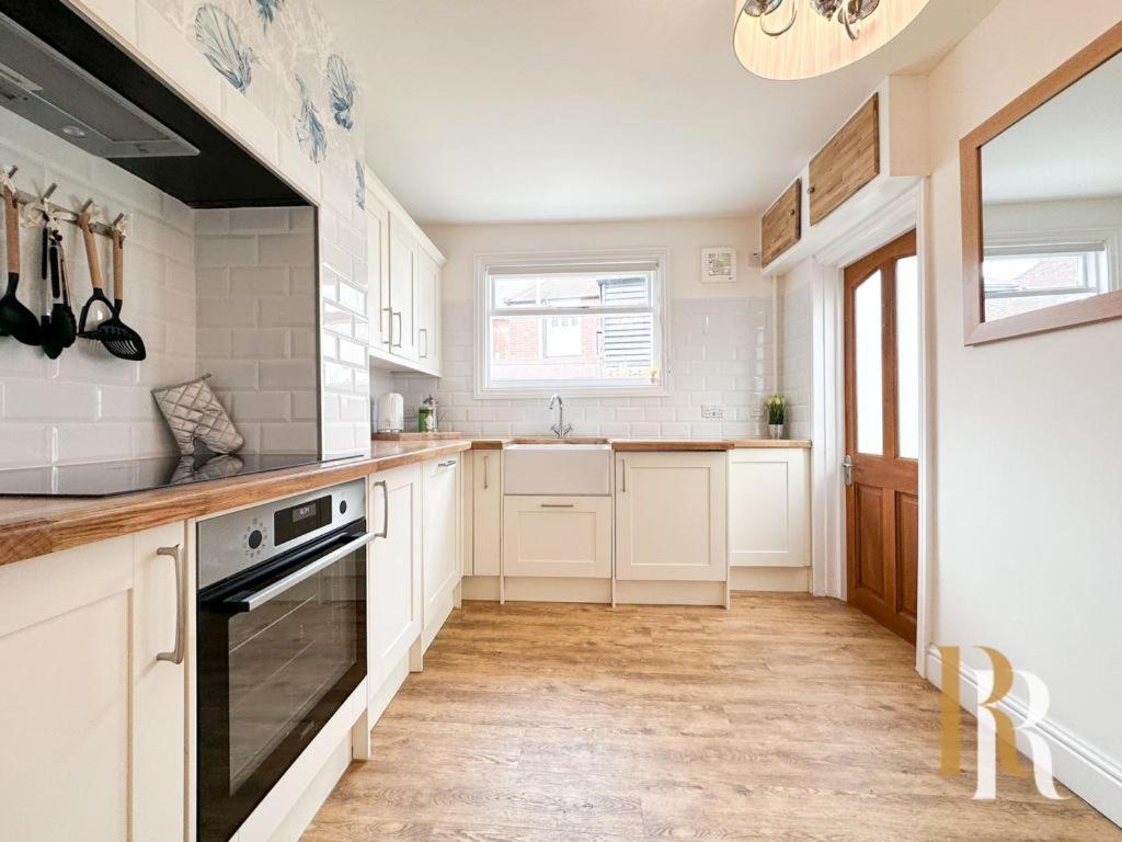 Fisherman'S Cottage - Harwich Breaks - Brand New - Long Stays Available Great Prices - Get In Touch For All Bookings - Cottage In Harwich - Beach Stay Екстер'єр фото